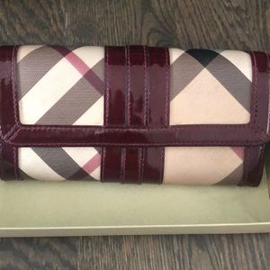 Authentic burberry wallet with box and cover